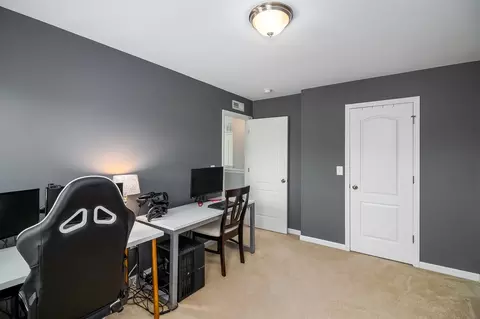 2 White Willow Ct, Durham, NC 27703 photo 9