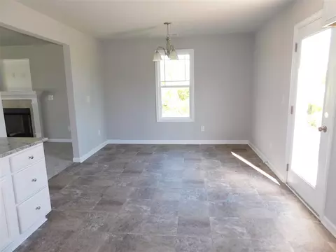 150 Cornfield Ln, Benson, NC 27504 photo 10