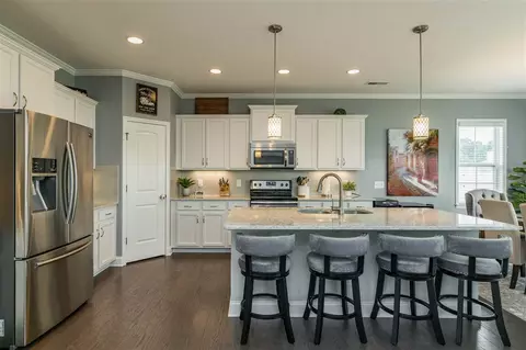 28 Edgewood Ln, Garner, NC 27529 photo 9