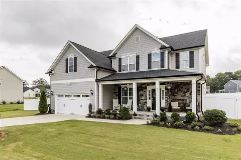 28 Edgewood Ln, Garner, NC 27529 photo 2