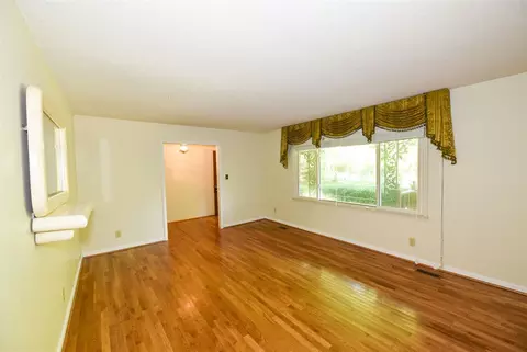 5115 Lansdowne Dr, Durham, NC 27712 photo 6