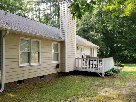 504 October Dr, Willow Spring, NC 27592 photo 4