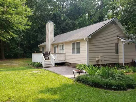 504 October Dr, Willow Spring, NC 27592 photo 3
