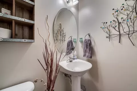 4 Callahan Cir, Durham, NC 27703 photo 8