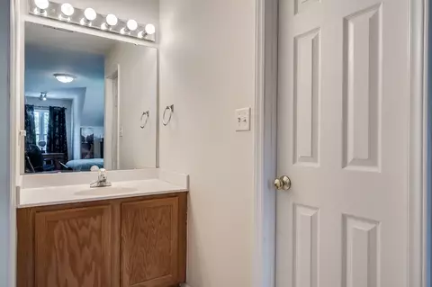 4 Callahan Cir, Durham, NC 27703 photo 16