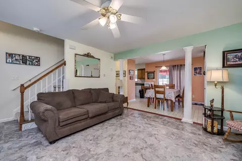 4 Callahan Cir, Durham, NC 27703 photo 3