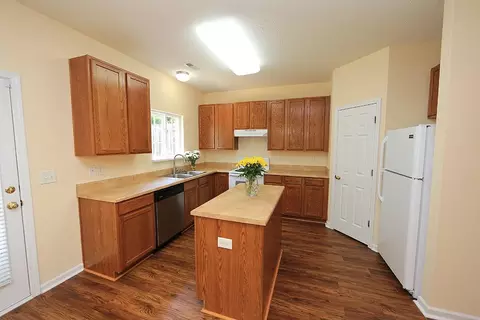 112 Graystar Rd, Apex, NC 27502 photo 5