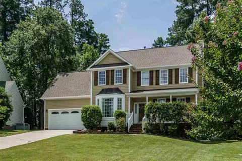 211 Lost Tree Ln, Cary, NC 27513 photo 2