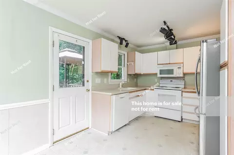7036 Kristi Dr, Garner, NC 27529 photo 9
