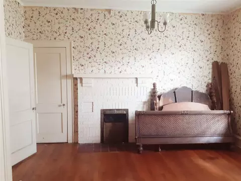 1009 W Trinity Ave, Durham, NC 27701 photo 9