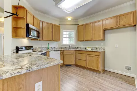 833 Cedar Downs Dr, Raleigh, NC 27607 photo 10