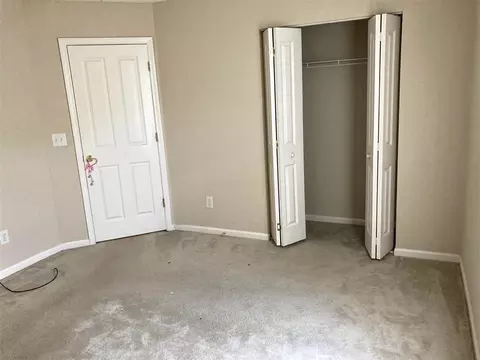 2 Cornstalk Ct, Durham, NC 27703 photo 9