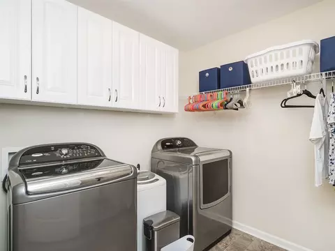 2051 Glenkirk Dr, Burlington, NC 27215 photo 16