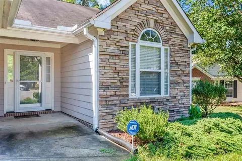 611 Crossview Ln, Durham, NC 27703 photo 3