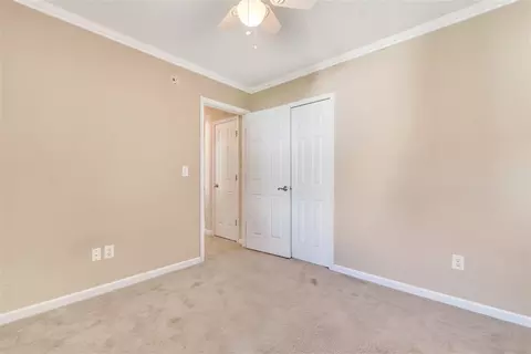 611 Crossview Ln, Durham, NC 27703 photo 13