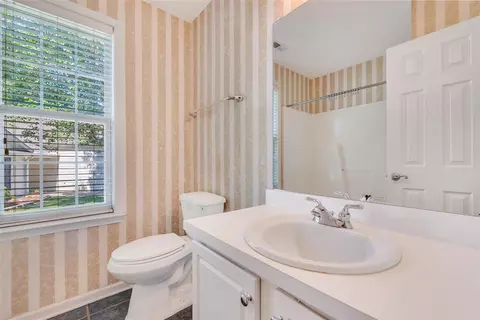 611 Crossview Ln, Durham, NC 27703 photo 16