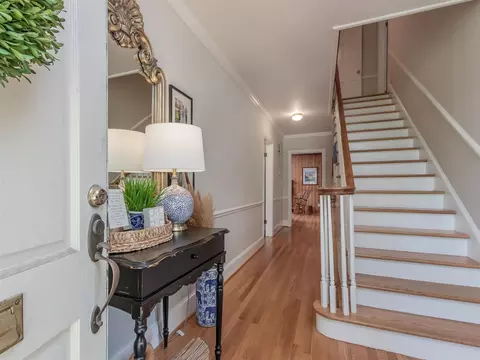 107 E Meadowbrook Dr, Smithfield, NC 27577 photo 5