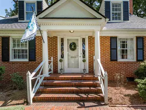 107 E Meadowbrook Dr, Smithfield, NC 27577 photo 4