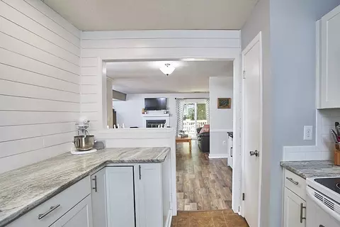 32 Willow Bridge Dr, Durham, NC 27707 photo 8