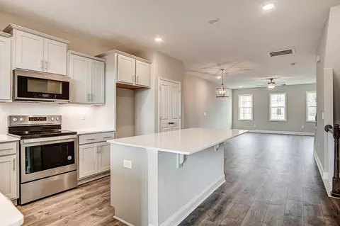 976 Gateway Commons Cir, Wake Forest, NC 27587 photo 10