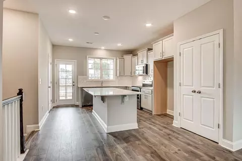 976 Gateway Commons Cir, Wake Forest, NC 27587 photo 7