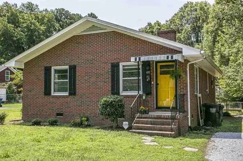 410 E Hammond St, Durham, NC 27704 photo 2