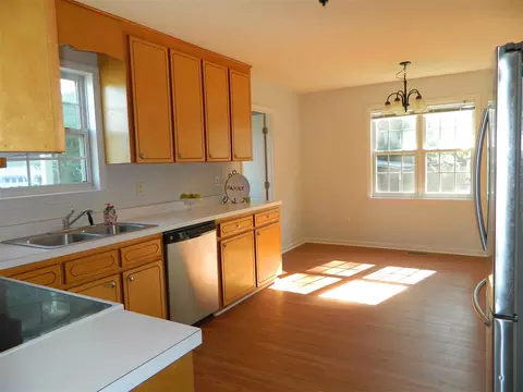 4 Atlantic Ave, Benson, NC 27504 photo 9