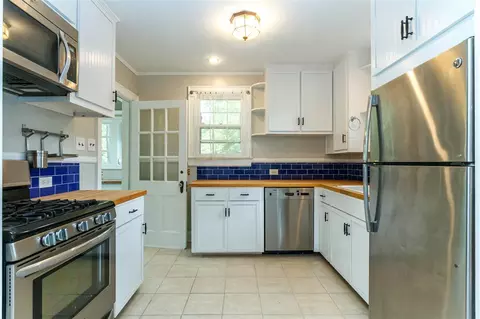 3018 Dixon Rd, Durham, NC 27707 photo 8