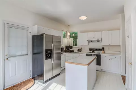 207 Cape Cod Dr, Cary, NC 27511 photo 11