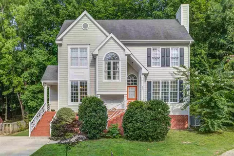 207 Cape Cod Dr, Cary, NC 27511 photo 1