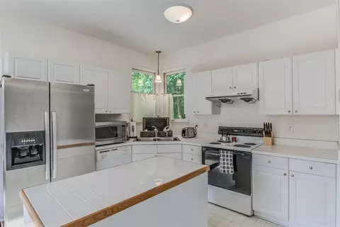 207 Cape Cod Dr, Cary, NC 27511 photo 12