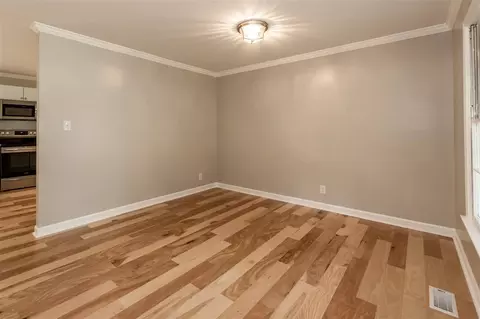 5118 Pine Trail Dr, Durham, NC 27712 photo 7