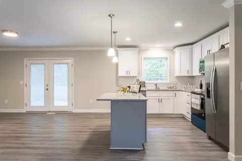 700 Lakeview Rd, Durham, NC 27712 photo 8