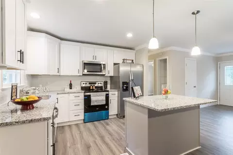 700 Lakeview Rd, Durham, NC 27712 photo 6