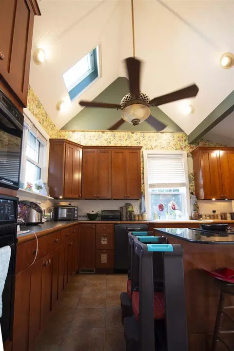 201 E Front St, Oxford, NC 27565 photo 8