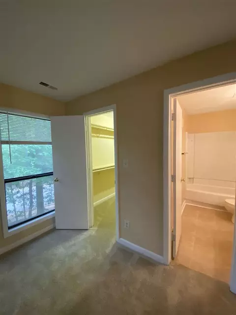 5804 Pointer Dr #201, Raleigh, NC 27609 photo 13