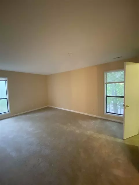 5804 Pointer Dr #201, Raleigh, NC 27609 photo 7