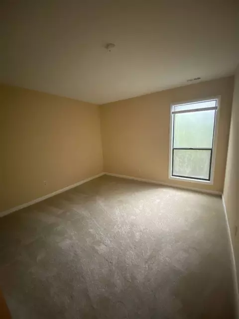 5804 Pointer Dr #201, Raleigh, NC 27609 photo 9