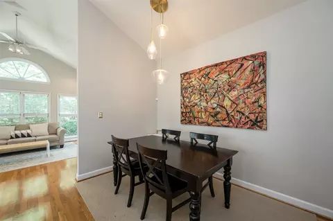 9 Marchmont Ct, Durham, NC 27705 photo 4