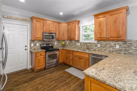 6821 Payton View Dr, Garner, NC 27529 photo 8