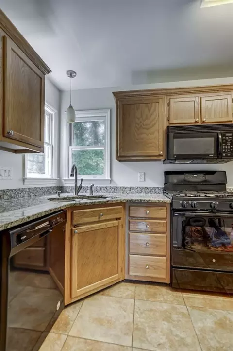 9 Bridgeport Dr, Durham, NC 27713 photo 7