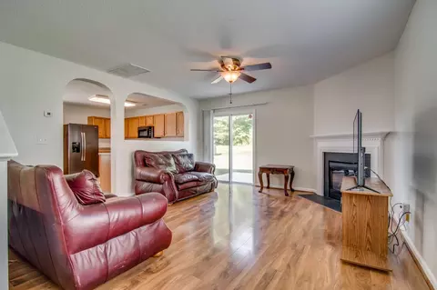3609 Mountain Brook Cir, Durham, NC 27704 photo 3