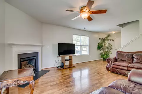 3609 Mountain Brook Cir, Durham, NC 27704 photo 6