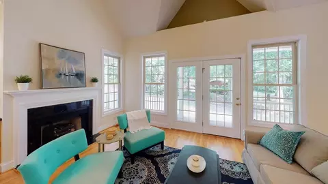 1009 E Oak Dr, Durham, NC 27705 photo 9