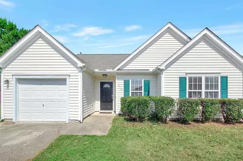 415 Sapphire Dr, Durham, NC 27703 photo 1