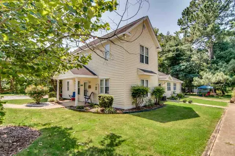 120 E Oak Ave, Wake Forest, NC 27587 photo 2
