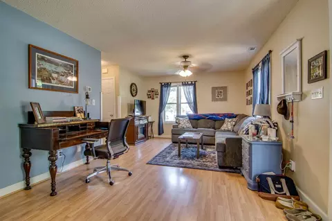 120 E Oak Ave, Wake Forest, NC 27587 photo 3