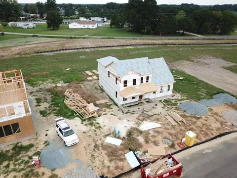 261 E Wellesley Dr, Clayton, NC 27520 photo 3