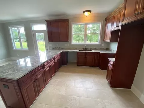 504 Warren Rd, Erwin, NC 28339 photo 4