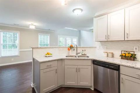 32 Lake Village Dr, Durham, NC 27713 photo 7
